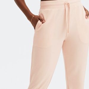 NWT Fabletics Luxe Terry Jogger